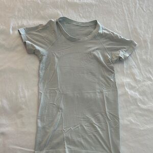 Lululemon swiftly tech short sleeve
